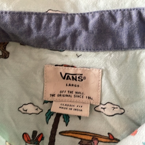 Vans button up - Picture 3 of 3